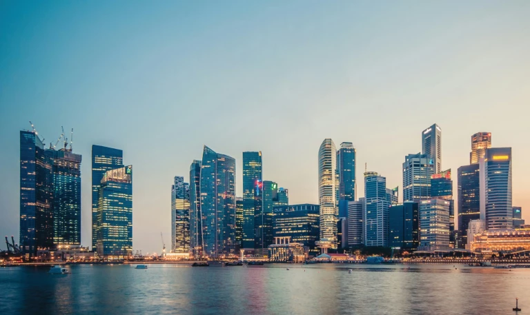redpeaks-contact-photo-singapore